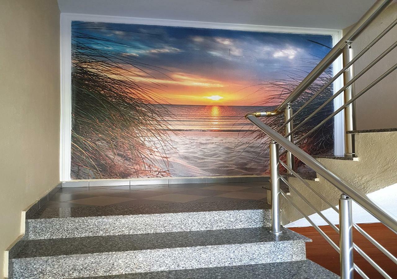 Hotel Palma Durres Exterior photo